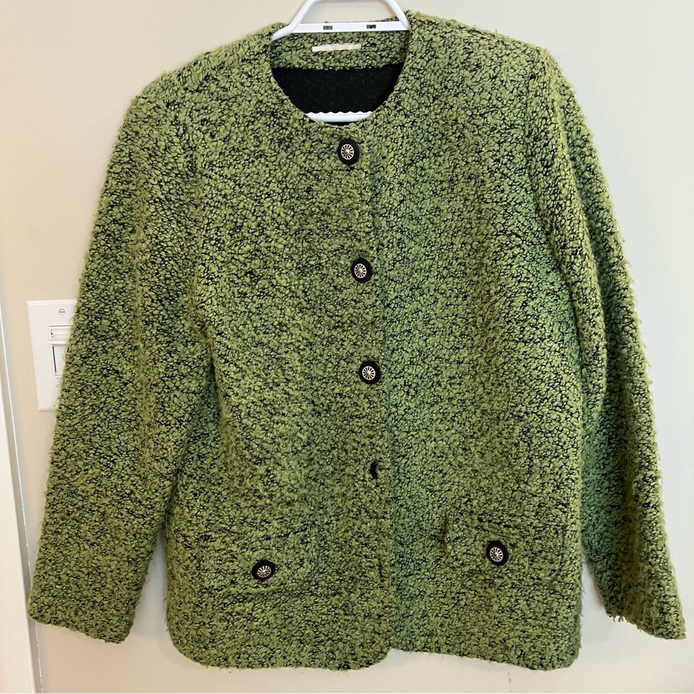 Green Classic Boucle Retro Button-Jacket with vintage buttons Boho office career